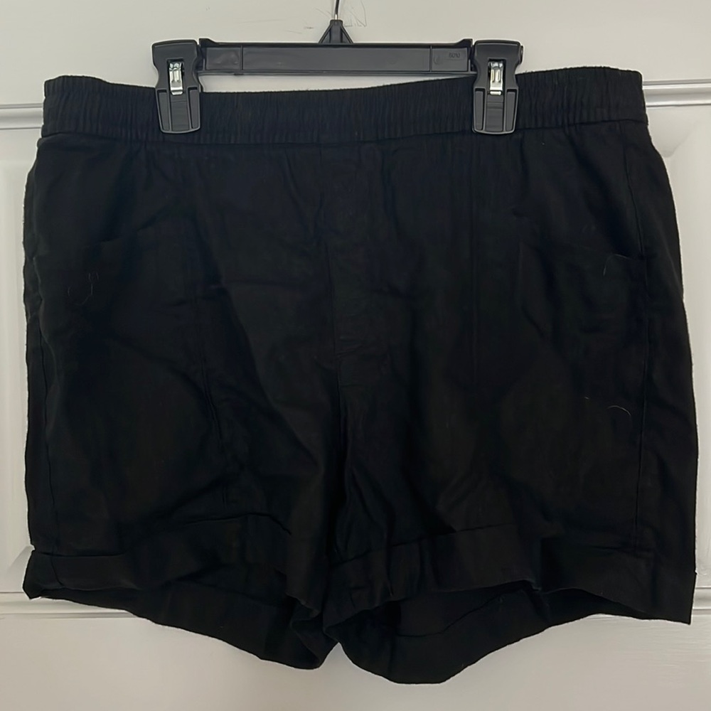 Old navy draw string shorts